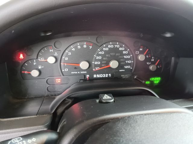 2003 EXPLORER XLT 4X4 (18).jpg